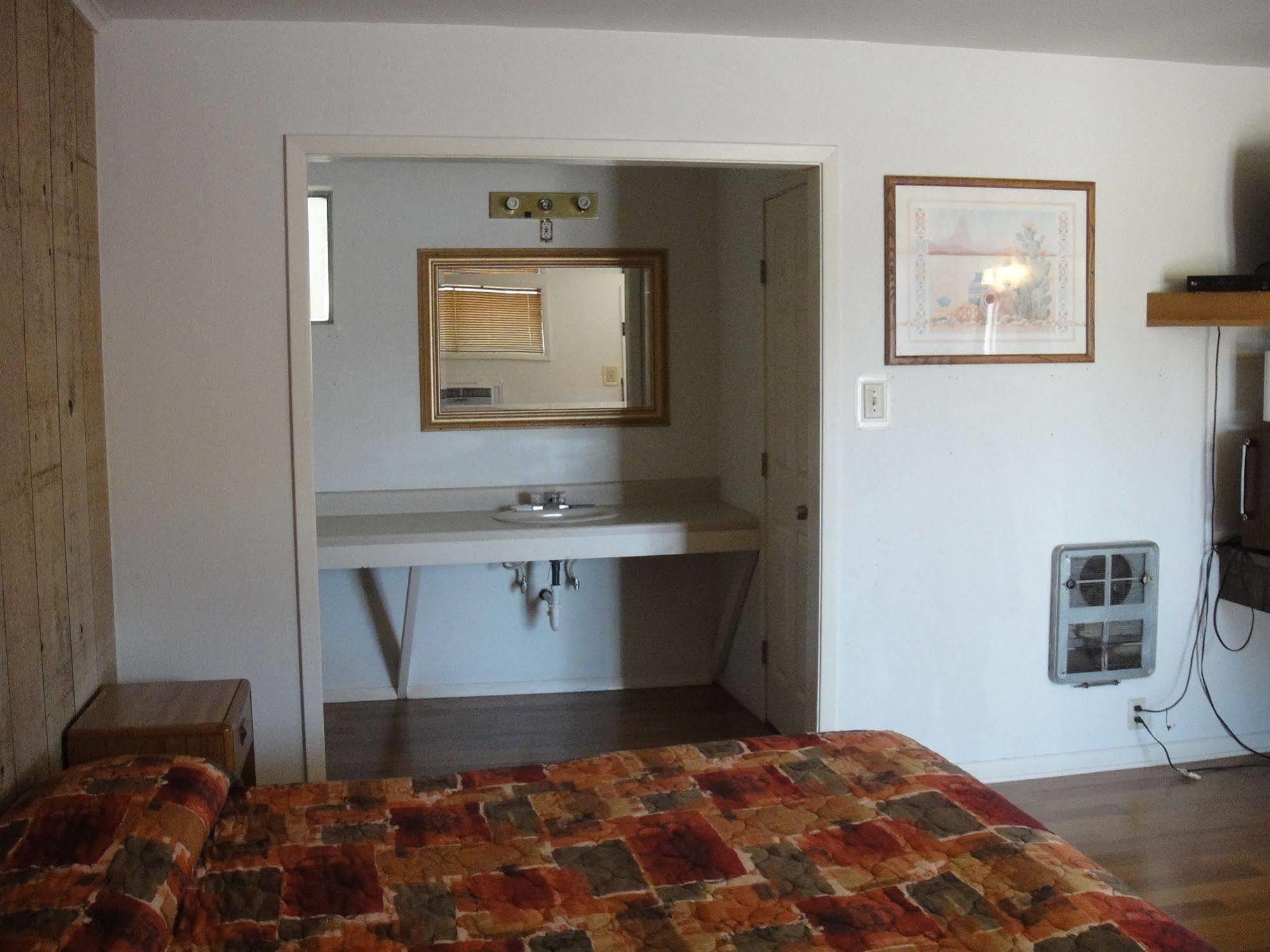 ג'נקשן The Hills Motel מראה חיצוני תמונה
